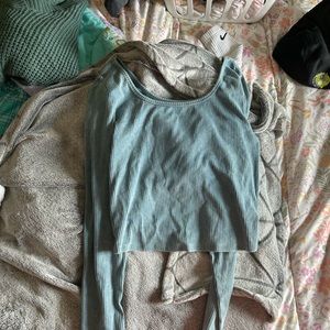 Target brand cropped periwinkle blue ribbed long sleeve shirt